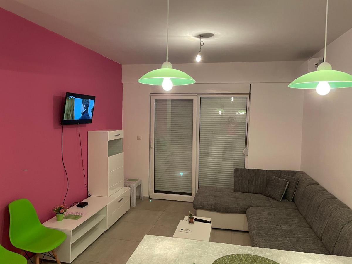 Naki Apartmani Podgorica Ngoại thất bức ảnh