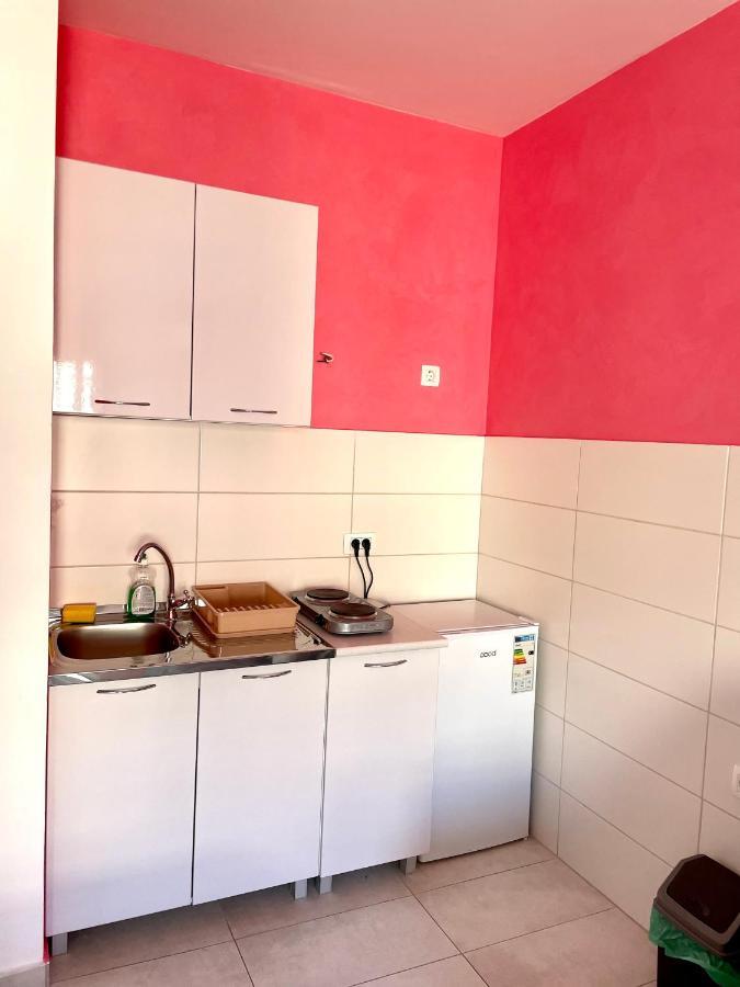 Naki Apartmani Podgorica Ngoại thất bức ảnh